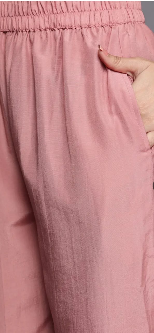 Women Peach-Coloured Floral Kurta with Trousers & Dupatta - Image 3