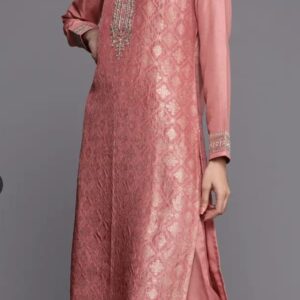 Women Peach-Coloured Floral Kurta with Trousers & Dupatta